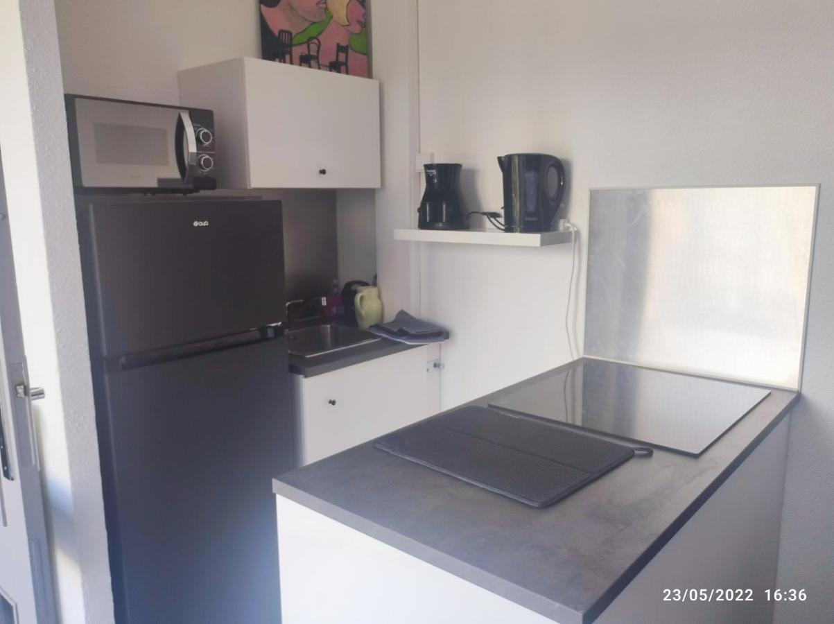 Studio Cabine Romy Apartment Ла Гранде-Моте Екстериор снимка